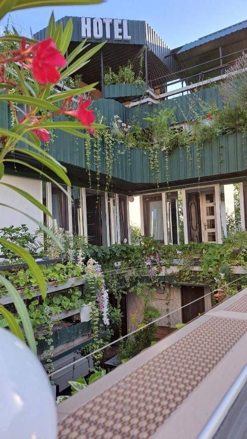 Kai Hotel Bar Tbilisi Ngoại thất bức ảnh